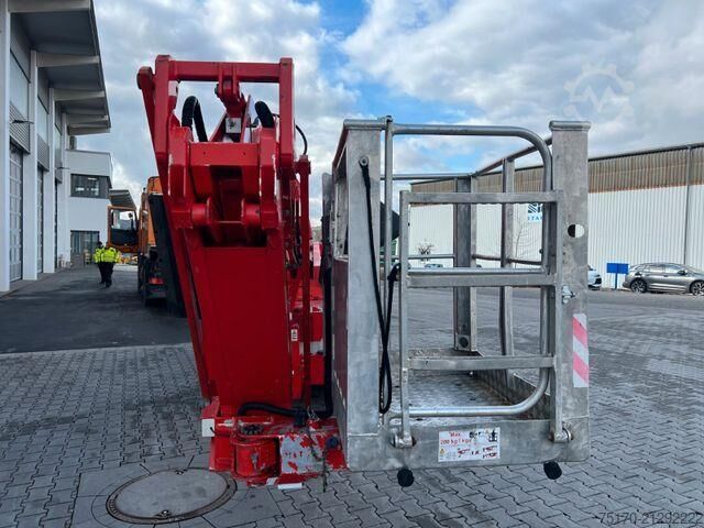 Plate-forme de levage Teupen LEO 30T / 2.128h / 30m Arbeitshöhe