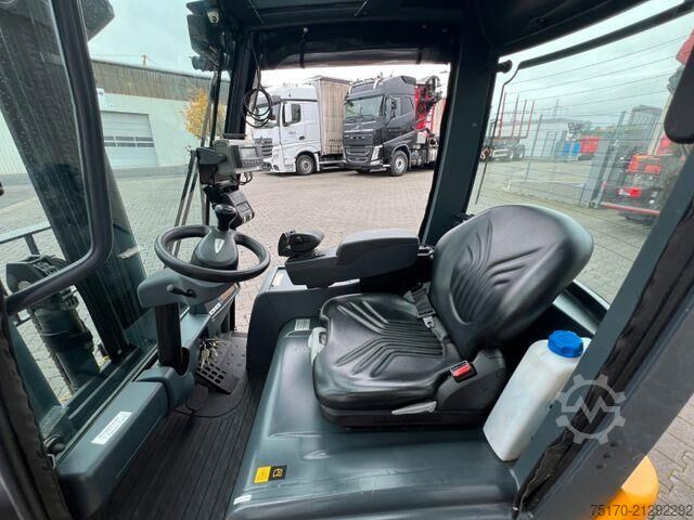 Gabelstapler Jungheinrich EFG 215 / Triplex: 4.25m! / SS / 1.285h / 2021