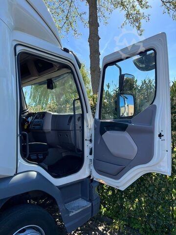 Kufr DAF LF 230 FA
