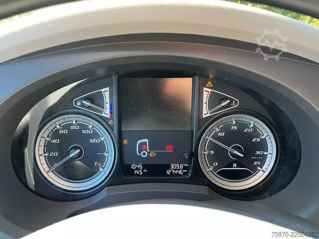 Kufr DAF LF 230 FA