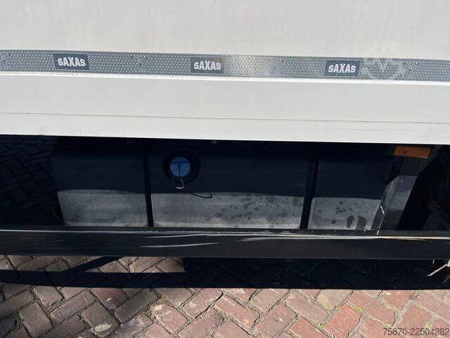 Kufr DAF LF 230 FA