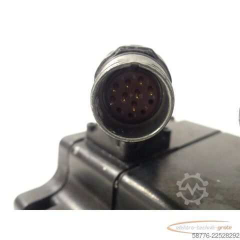 Unité de contrôle KUKA 1FK7060-5AF71-1ZZ9-Z S03 Servomotor SN YFC351073922006