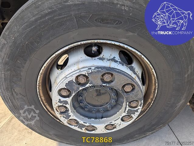 Estándar-SZM MAN TGX 18.470