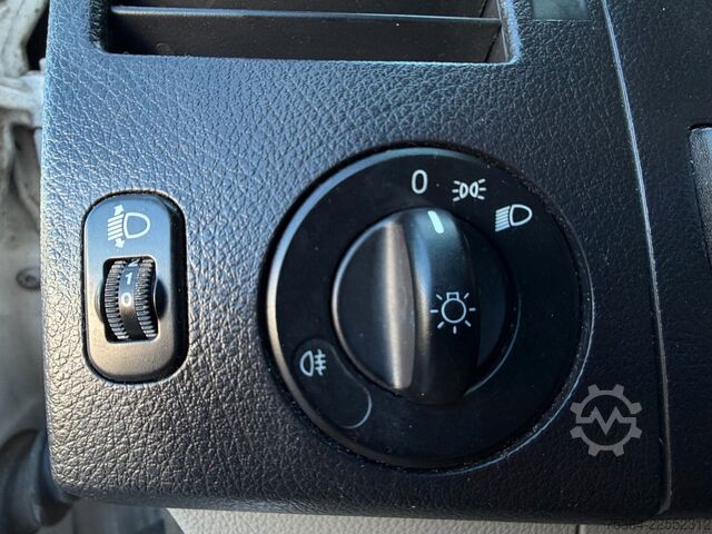 Miniautocarro MERCEDES-BENZ Sprinter 314 BlueTEC 9 Sitze Rollstuhllift Klima