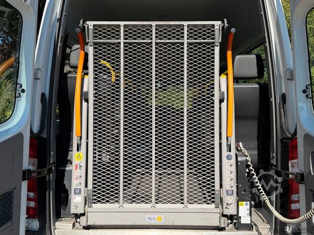 Miniautocarro MERCEDES-BENZ Sprinter 314 BlueTEC 9 Sitze Rollstuhllift Klima