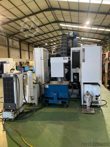 Horizontalni obradni centar Mori Seiki NMV 5000 DCG Turning Table