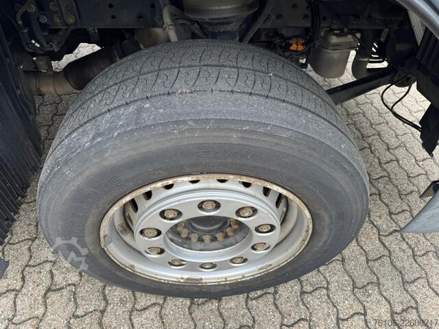 Стандартний тягач MAN TGX 18.460 4x2   Schlafkabine