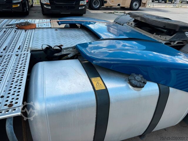 標準トラクターユニット MERCEDES-BENZ ACTROS 1840 * RETARDER * MOTOR PROBLEME *