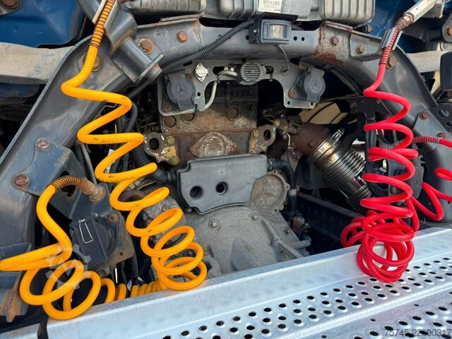 標準トラクターユニット MERCEDES-BENZ ACTROS 1840 * RETARDER * MOTOR PROBLEME *