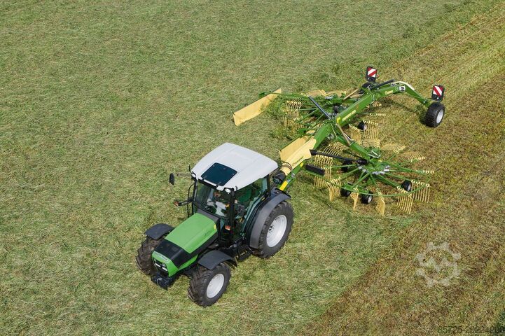 Rastrillo hilerador Krone vier harkelementen en Zijaflegharken