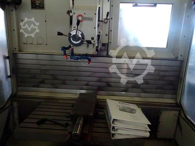 Fresadora HERMLE UWF 902 H