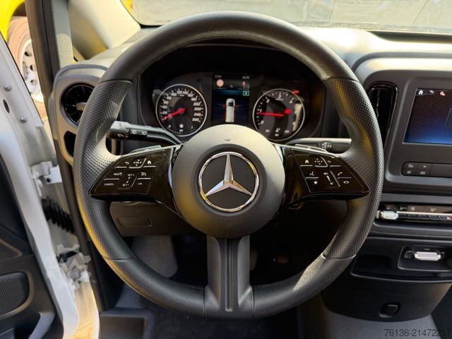 マイクロバス MERCEDES-BENZ Vito Tourer 116 CDI PRO 2x Klima Autom Klima LED