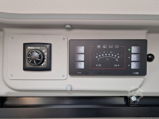 キャンピングカー CLEVER Drive 540 Roadrider 140PS Markise Navi RFK