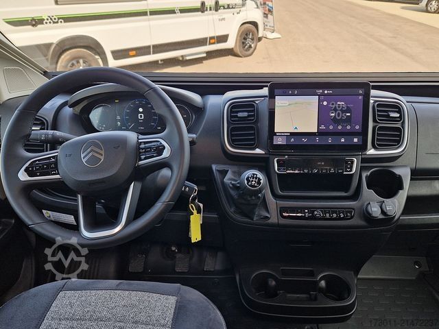 キャンピングカー PÖSSL Summit 600L Markise Lithium Solar MJ 2026