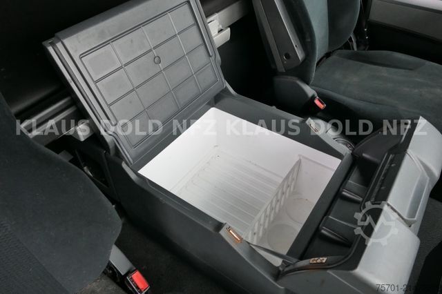 Bestelwagen autodrager MERCEDES-BENZ TGL 8.250 geschloss. Autotransp. Moetefindt