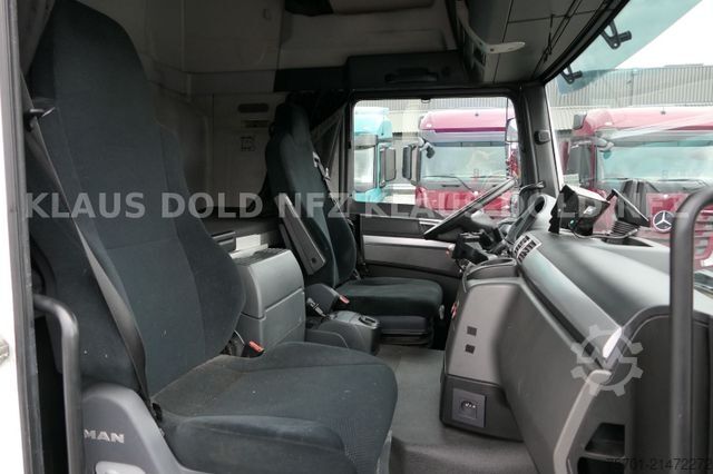 Bestelwagen autodrager MERCEDES-BENZ TGL 8.250 geschloss. Autotransp. Moetefindt