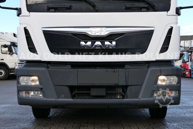 Bestelwagen autodrager MERCEDES-BENZ TGL 8.250 geschloss. Autotransp. Moetefindt