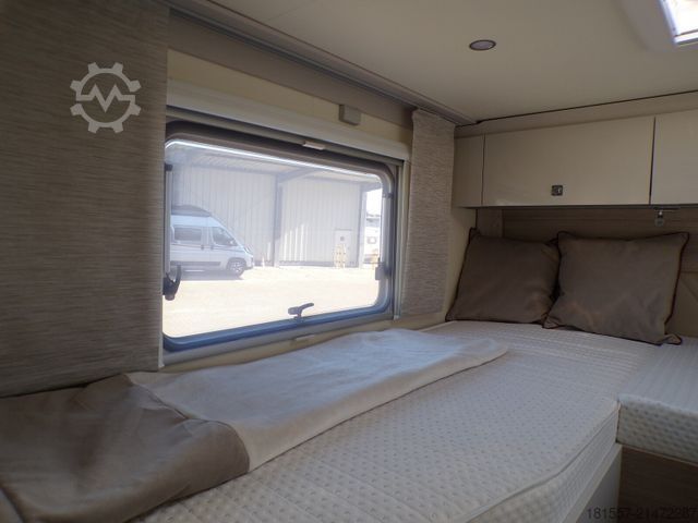 Half-integraal camper BÜRSTNER Lineo T 620 G 155 PS, Automatik, AHK,