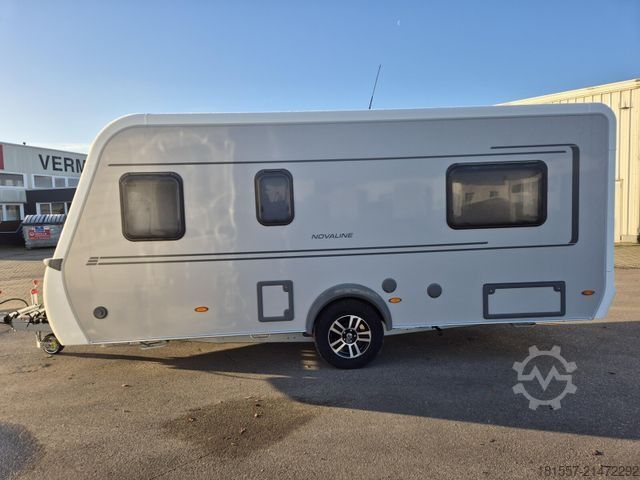 Caravan HYMER/ERIBA Eriba Novaline 442 1.800 kg / GFK Dach / 95 AH A