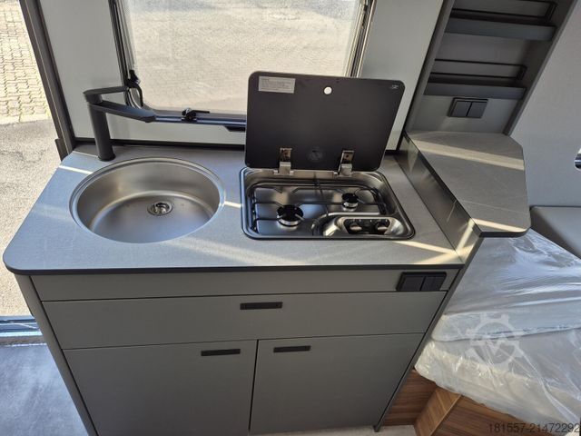 Caravan HYMER/ERIBA Eriba Novaline 442 1.800 kg / GFK Dach / 95 AH A