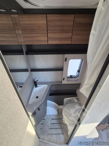 Caravan HYMER/ERIBA Eriba Novaline 442 1.800 kg / GFK Dach / 95 AH A