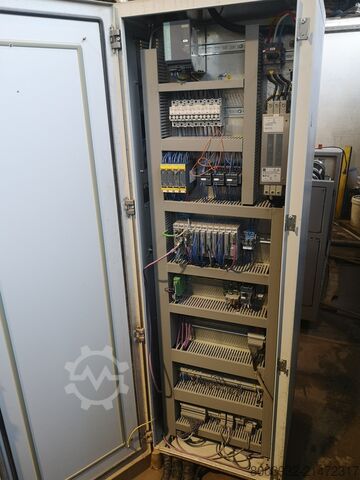 Akmens frēzavimo staklės Intermac PRIMUS 402 Waterjet 5 Axis