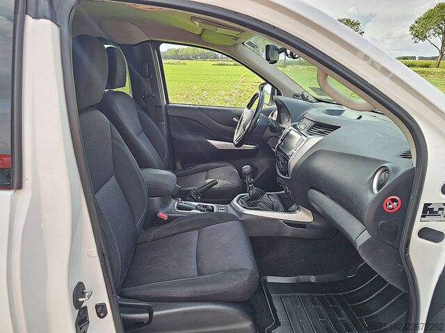  NISSAN NAVARA 2.3 4WD 4x4 160Pk NAP