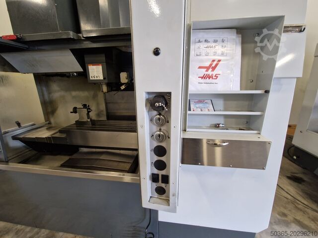 Centre d'usinage vertical Haas VF4SS