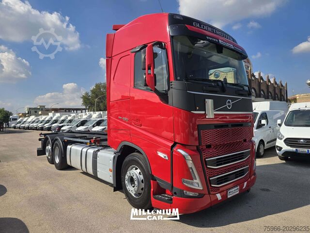 Châssis de camion Volvo FH 460 PORTACASSE L/TELAIO 2023
