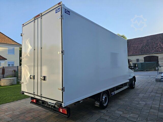 Fourgon Iveco Daily 35S18HA8 Automatik 3.0 Koffer 4,9 M. LED