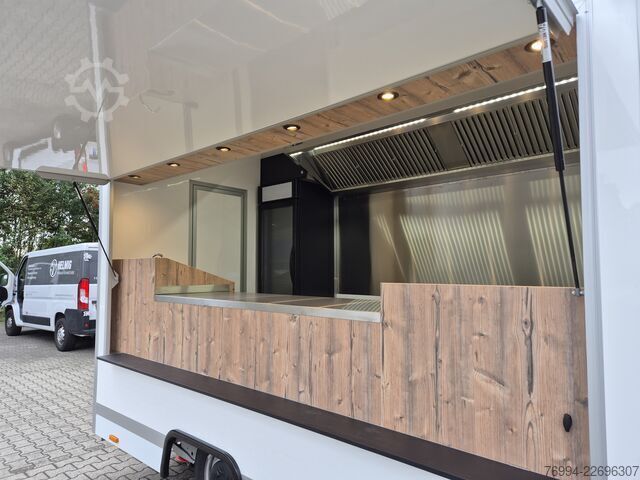 Prodajni kamion Renault Master Pizza