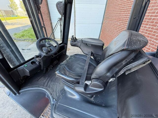 Stivuitoare diesel Linde H40D-02