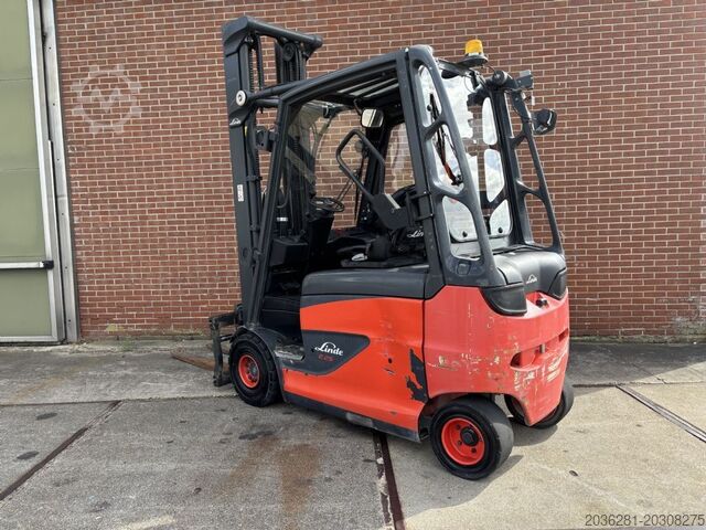 Carretilla eléctrica de 4 ruedas Linde E25HL-01/600