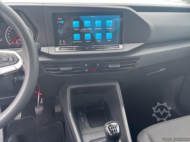 מיניבוס Volkswagen Caddy Basis