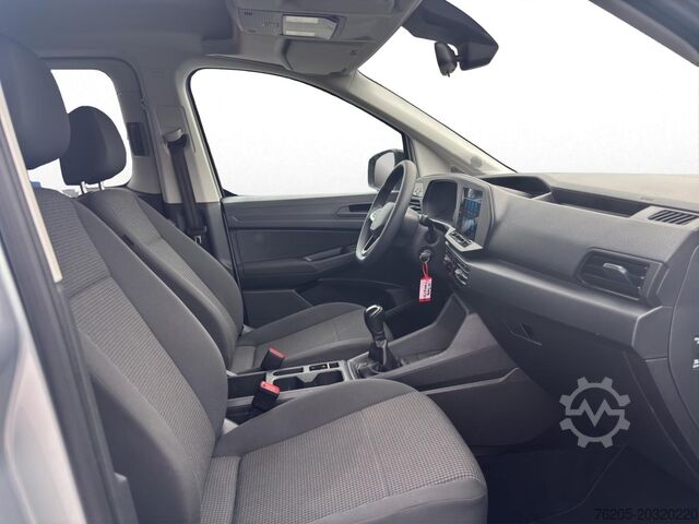 מיניבוס Volkswagen Caddy Basis