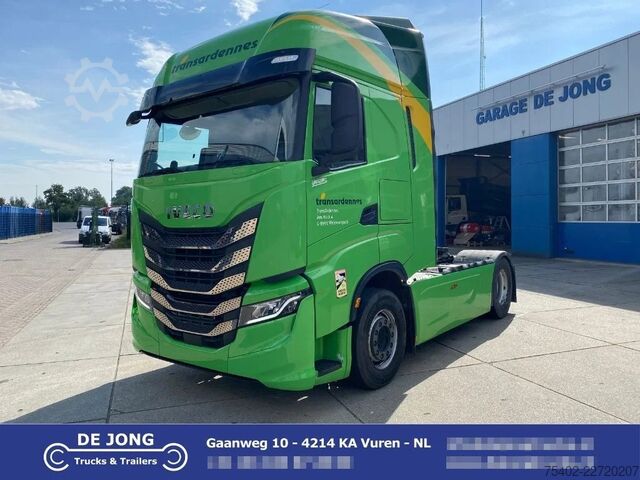 スタンダード-SZM Iveco S-WAY 510 / Retarder / Hydraulic / Full Spoilers