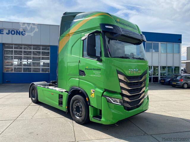 スタンダード-SZM Iveco S-WAY 510 / Retarder / Hydraulic / Full Spoilers