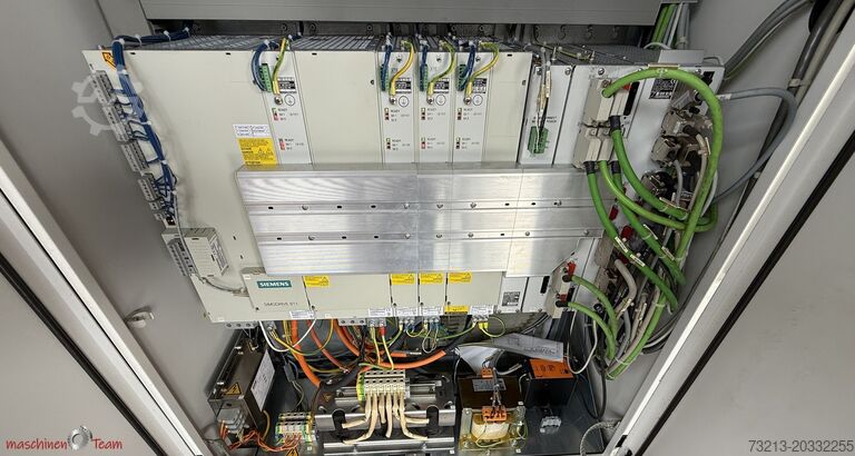 Trung tâm gia công đồng thời 5 trục MIKRON UCP800 Duro