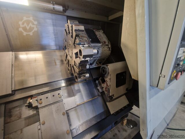 Mesin bubut CNC Hwacheon Hitech 300