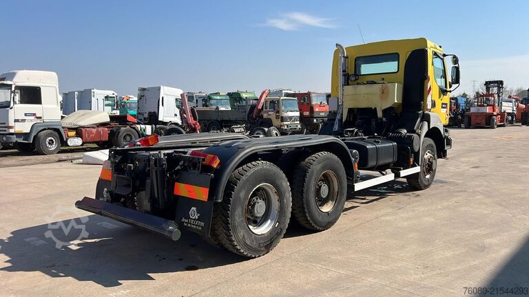 Chassi med hytt Renault KERAX 370 DCI (6X6 / 59.000 KM !!!! / LAMES / G...
