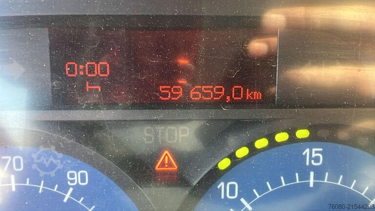 Chassi med hytt Renault KERAX 370 DCI (6X6 / 59.000 KM !!!! / LAMES / G...