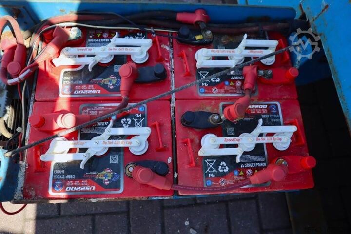 Scissor lift Genie GS2632 Electric, Working Height 10m, 227kg Capacit