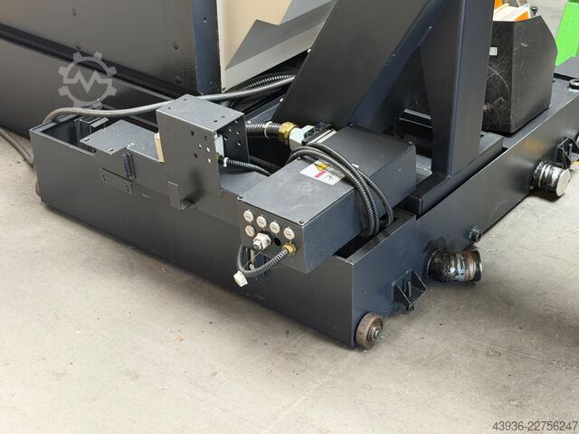 مركز خراطة وفريزة MAZAK - INTEGREX 200-4 ST Mazak Integrex 200-4 ST
