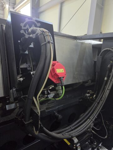 CNC-draai- en freescentrum DN Solutions PUMA GT2100B