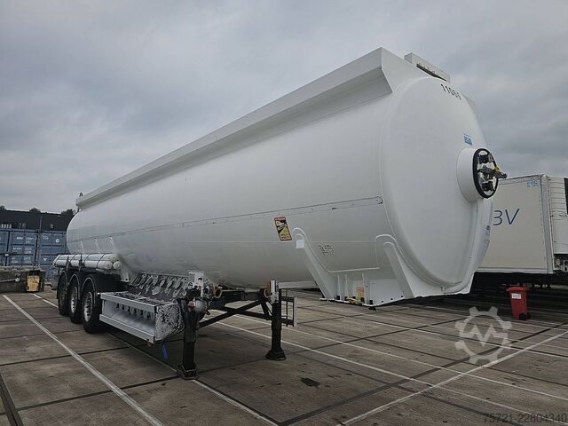 Depósito MAGYAR FUEL 8 COMP