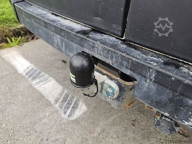High-roof van RENAULT MASTER 2.3