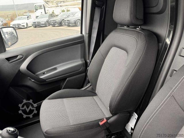 Furgon blaszak MERCEDES-BENZ Citan 110 CDI Klima Kamera MBUX SHZ Tempomat AHK
