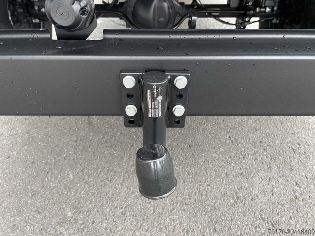 Samochód dostawczy z plandeką MERCEDES-BENZ Sprinter 319 CDI 4x4 DoKa Klima Stdheiz AHK LED