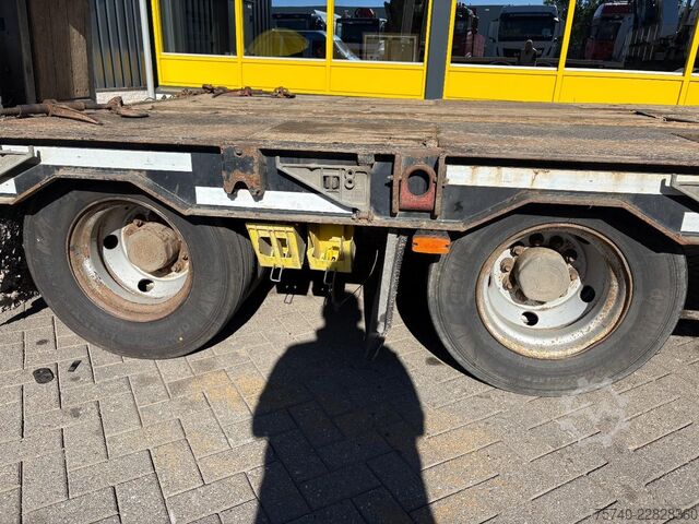 Furgão transportador de automóveis MUELLER MITTELTAL D3 + HYDROLIC FRONT/BACK LOADER + 3 AXLE + SPEC...