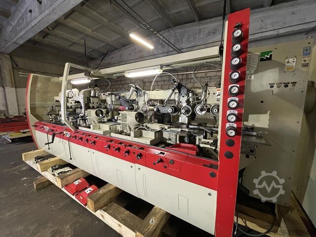оформяща машина WEINIG HYDROMAT 23  (9 spindle) GROOVED
